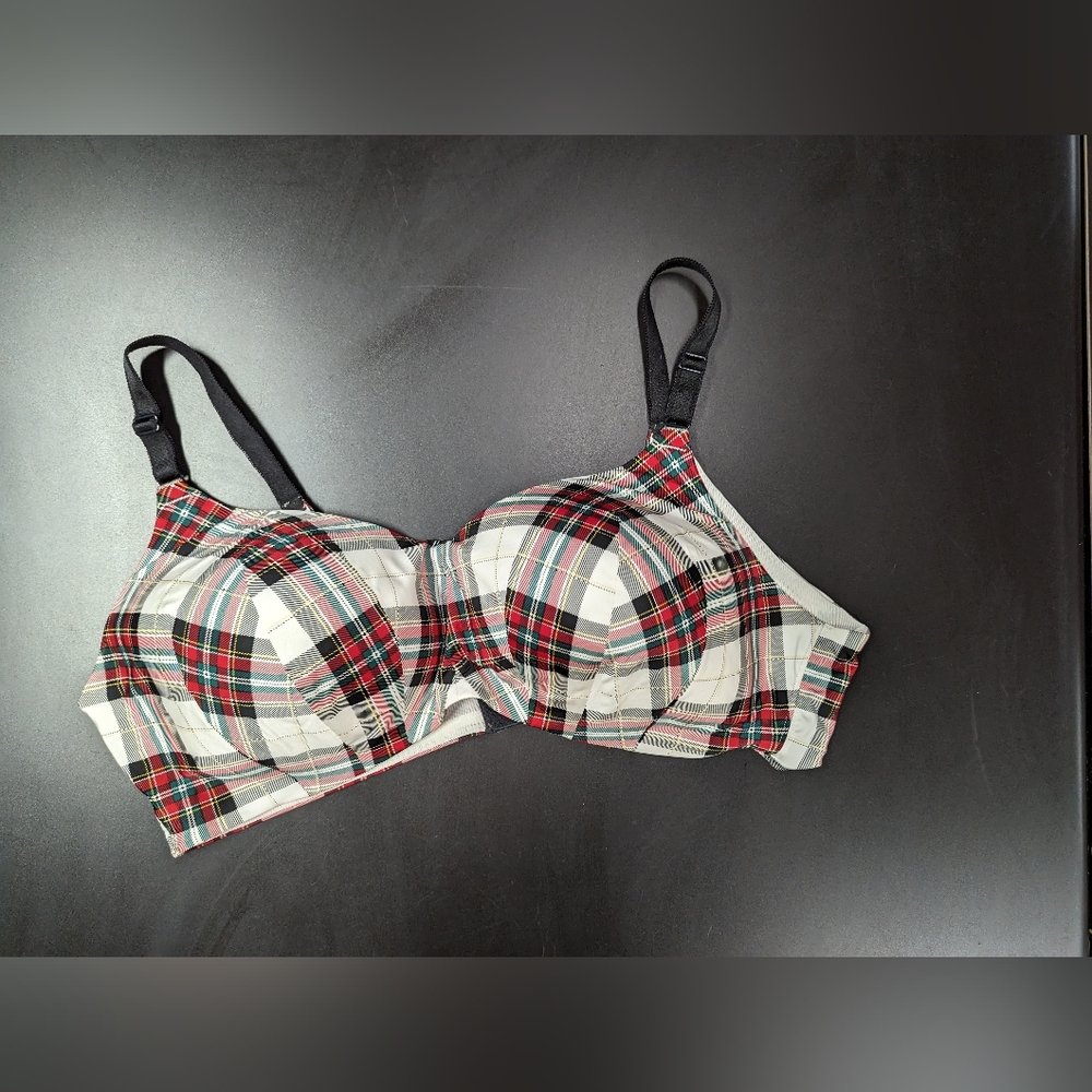Torrid bra, Like New 42D